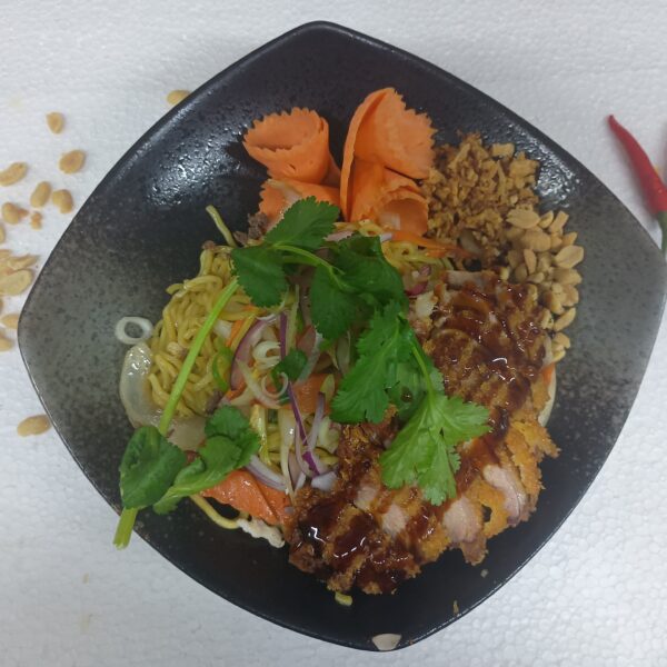 RESTOVANÝ RAMEN S KACHNÍM