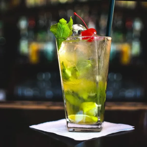 DOMÁCÍ LIMONÁDA MOJITO (BEZ RUMU)